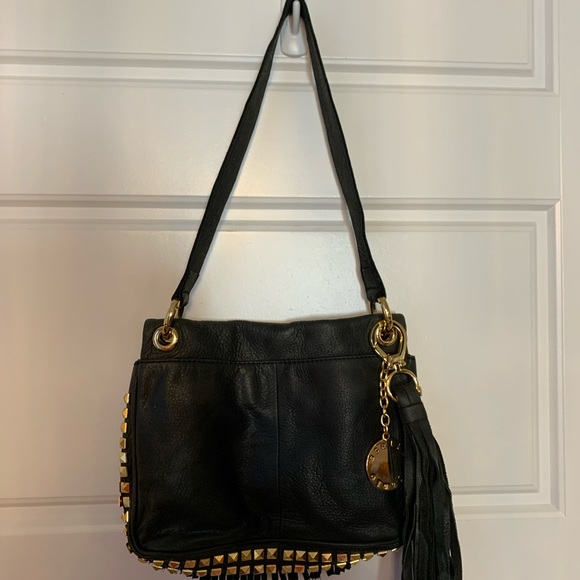 Stella and Jaime black leather shoulder bag - Picture 3 of 12